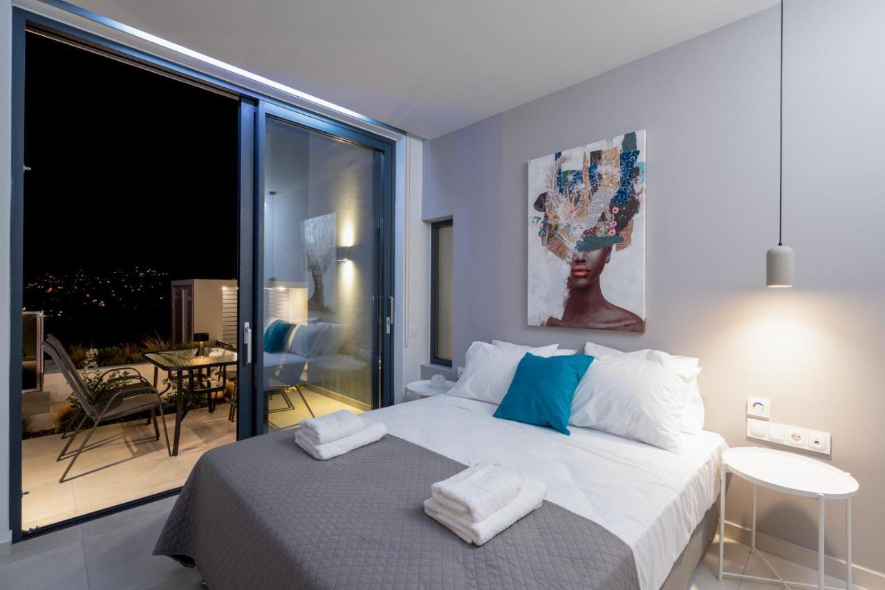 White Cliff Luxury Apartmán *