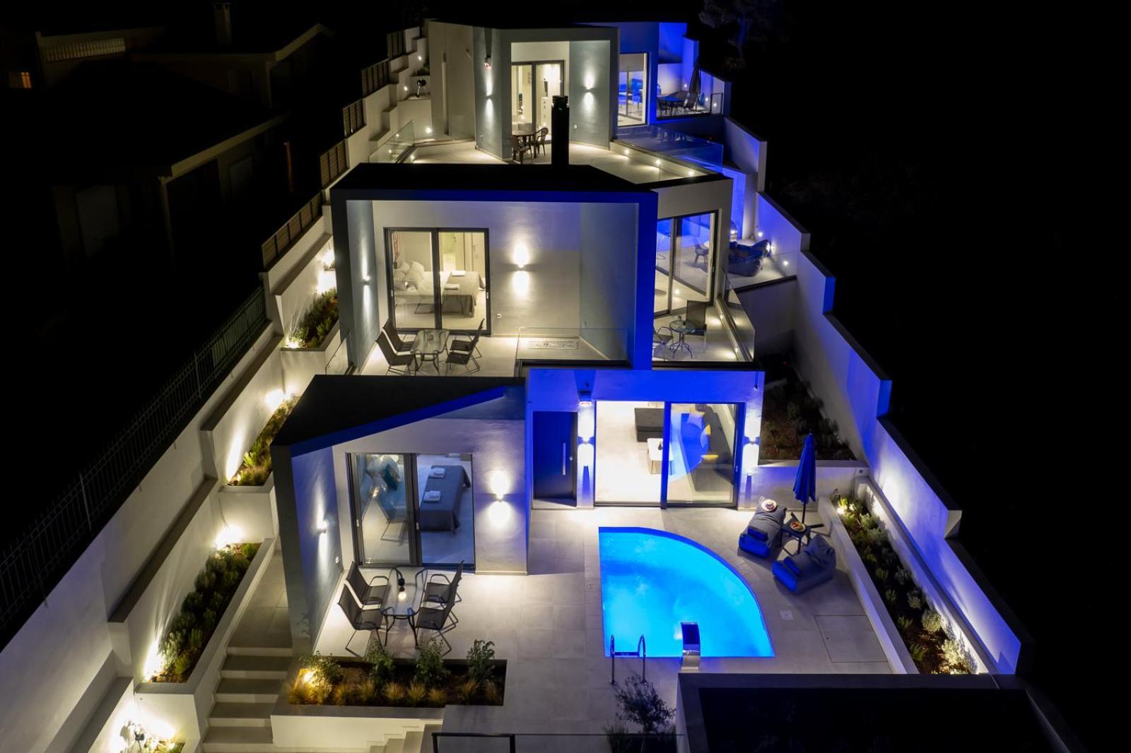 White Cliff Luxury Apartment Porto Rafti