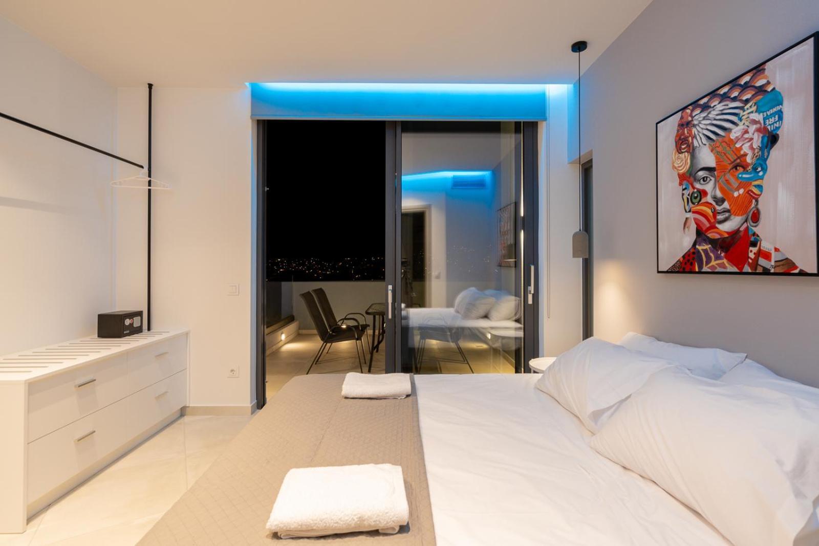 Apartment White Cliff Luxury Porto Rafti