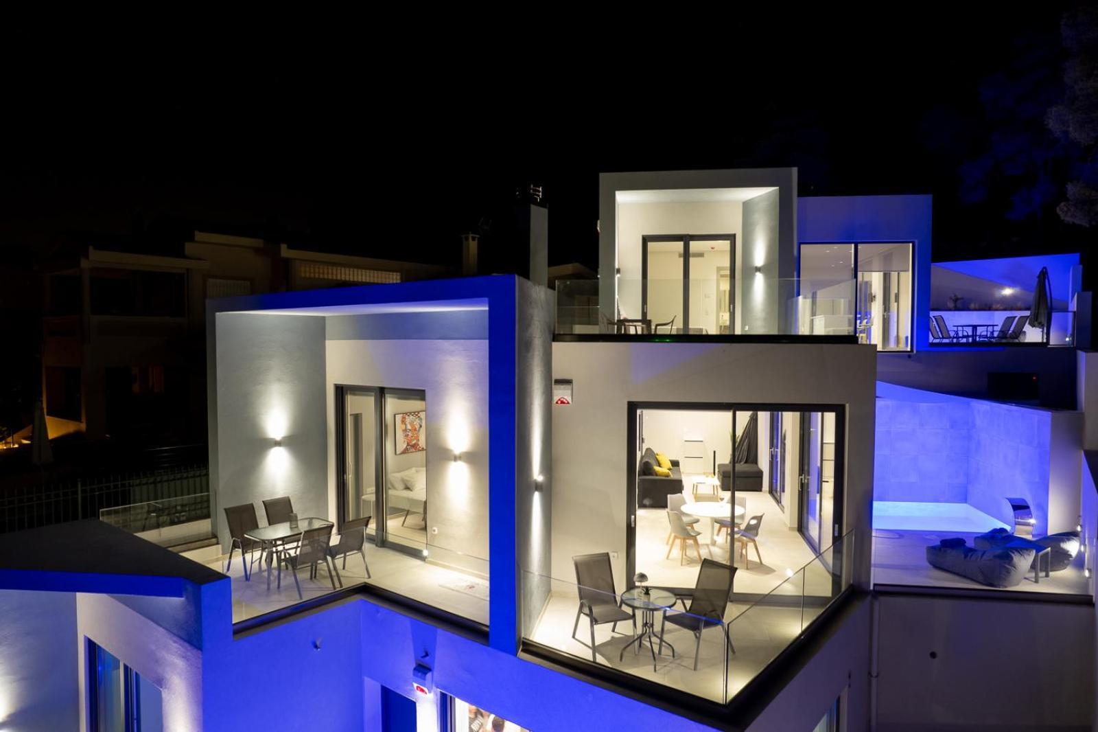 Apartment White Cliff Luxury Porto Rafti